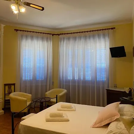 Bed & Breakfast Belvedere4colonne & *