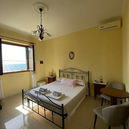Bed & Breakfast Belvedere4colonne & *